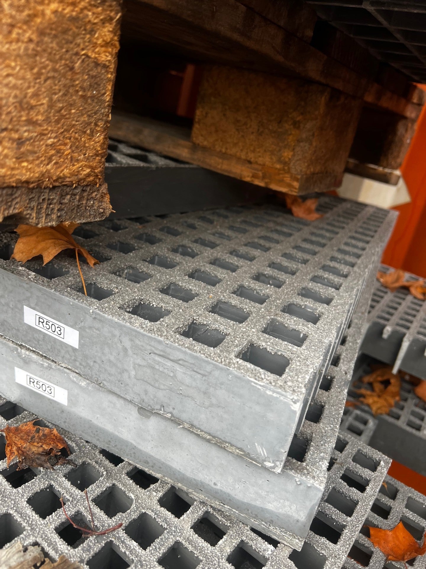 GFK-Gitterrost R503 – ISO 50 Grau 660×470 mm | Restposten (Schwerlast)