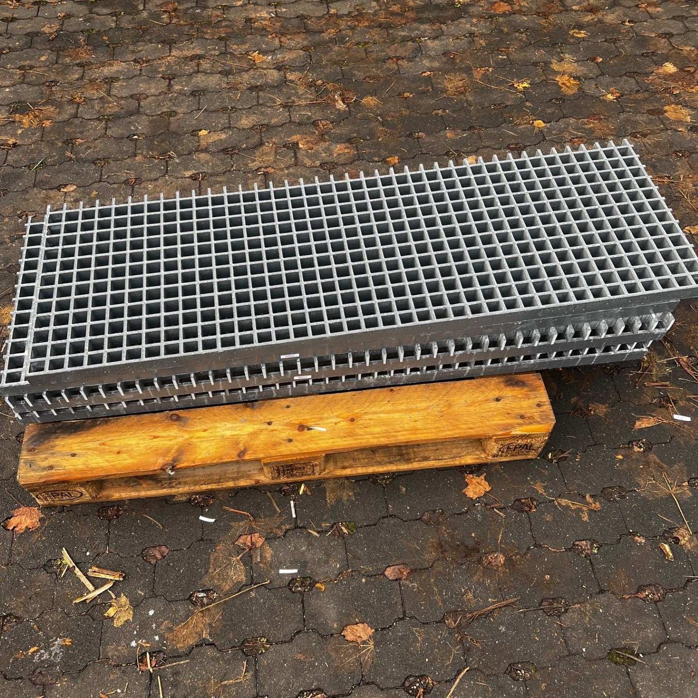 GFK-Gitterrost R862 – ISO 38 Grau 1460×460 mm | Restposten