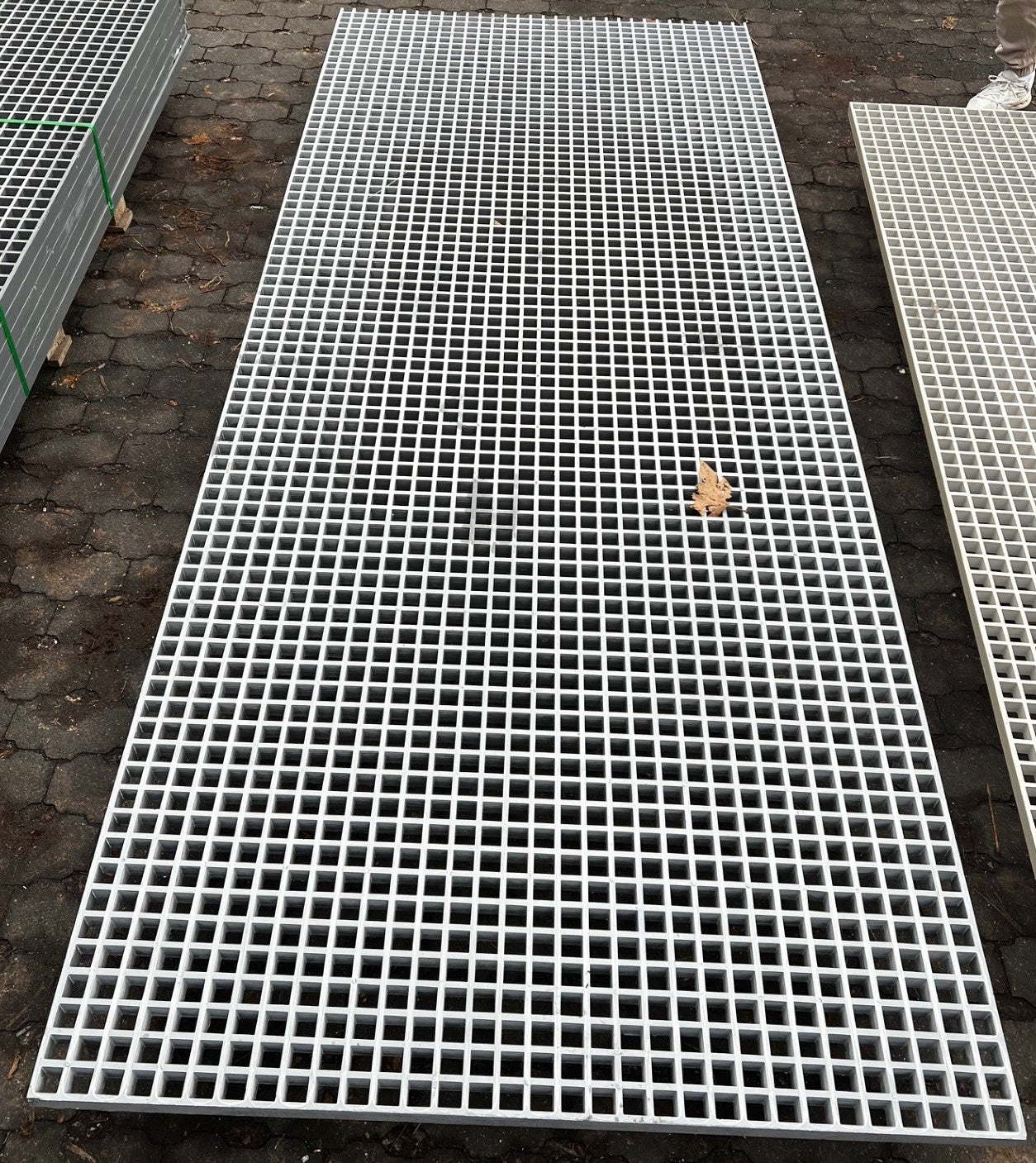 GFK-Gitterrost R905 – ISO 30 Grau 3080×1220 | Restposten