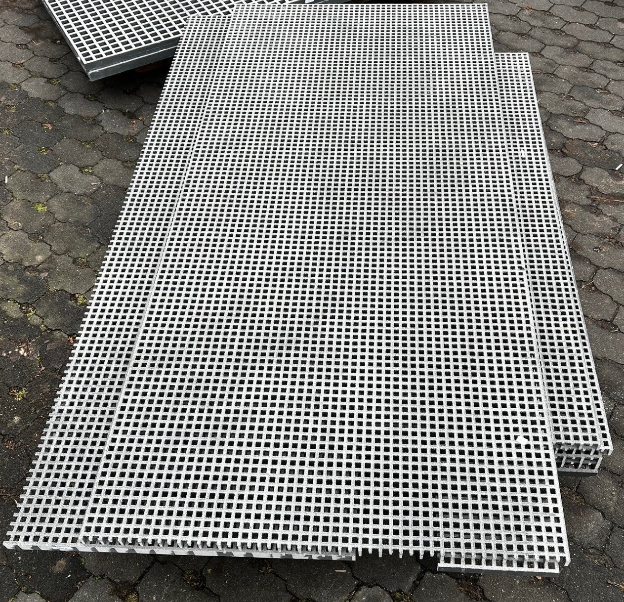 GFK-Gitterrost R912 – ISO 25 Grau 1985×690 | Restposten