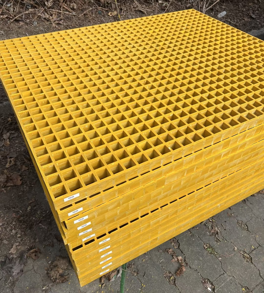 GFK-Gitterrost R648 – ISO 38, Gelb, 1220 × 1000 mm Restposten