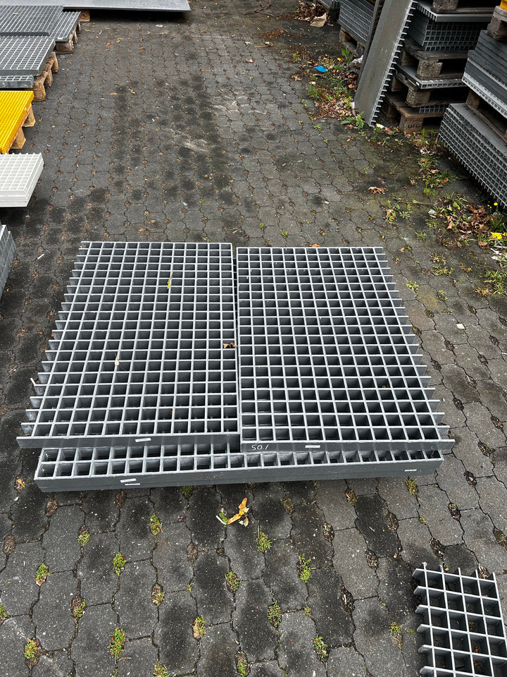 GFK-Gitterrost R1007 – ISO 50 grau 1220×1100 mm | Restposten