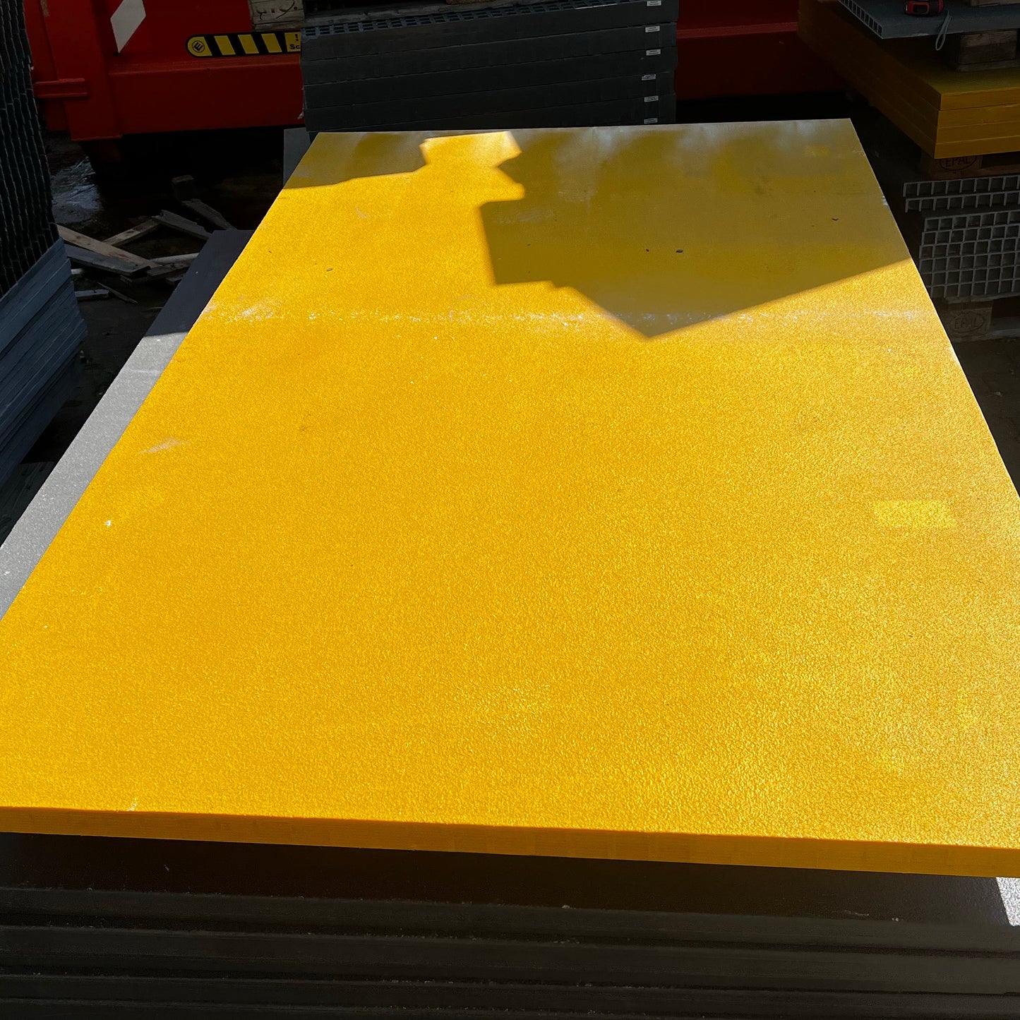 GFK-Gitterrost R1018 – P38 gelb 2015×1220 mm | Restposten