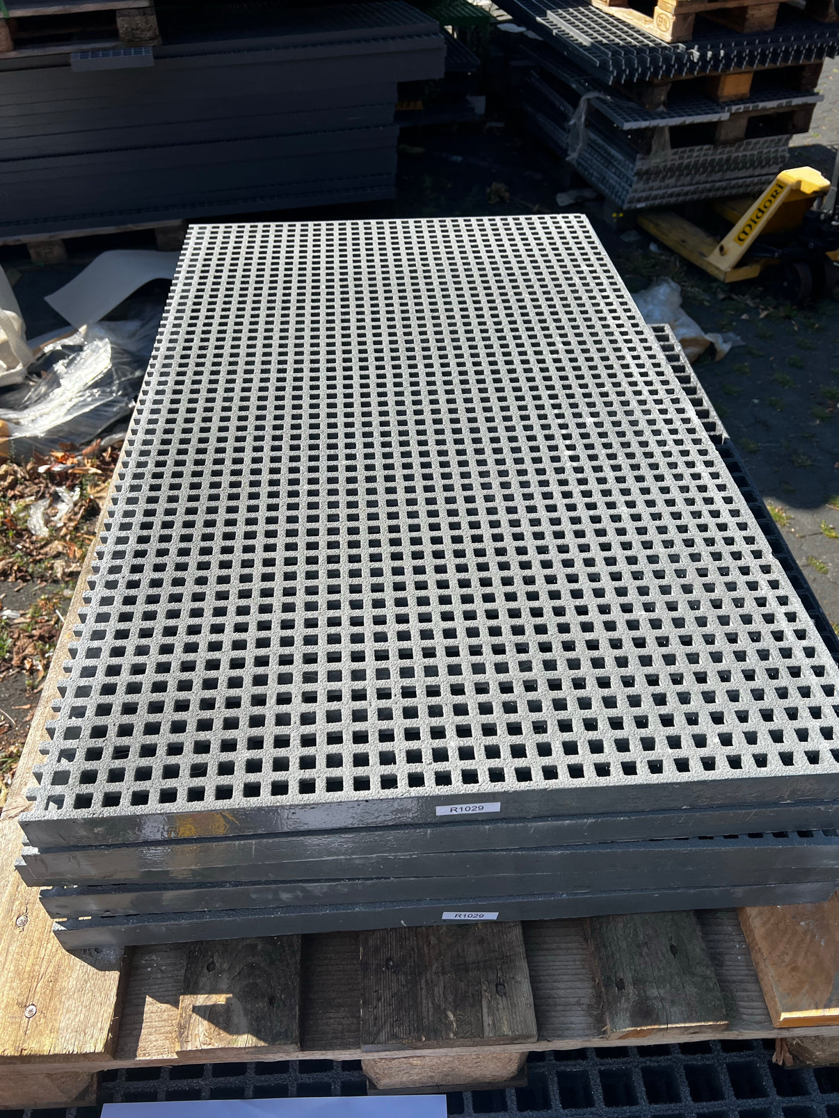 GFK-Gitterrost R1029 – ISO 38 grau 998×600 mm | Restposten