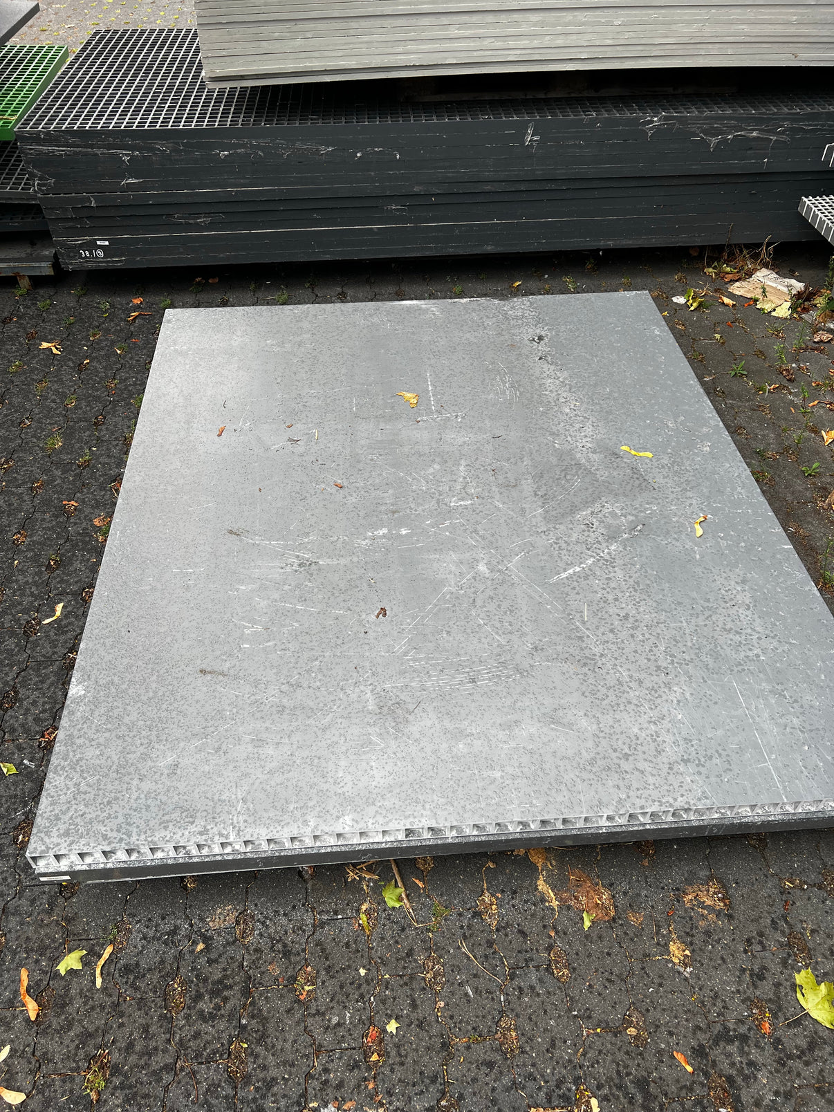 GFK-Gitterrost R1042 – P38 grau 1770×1524 mm | Restposten