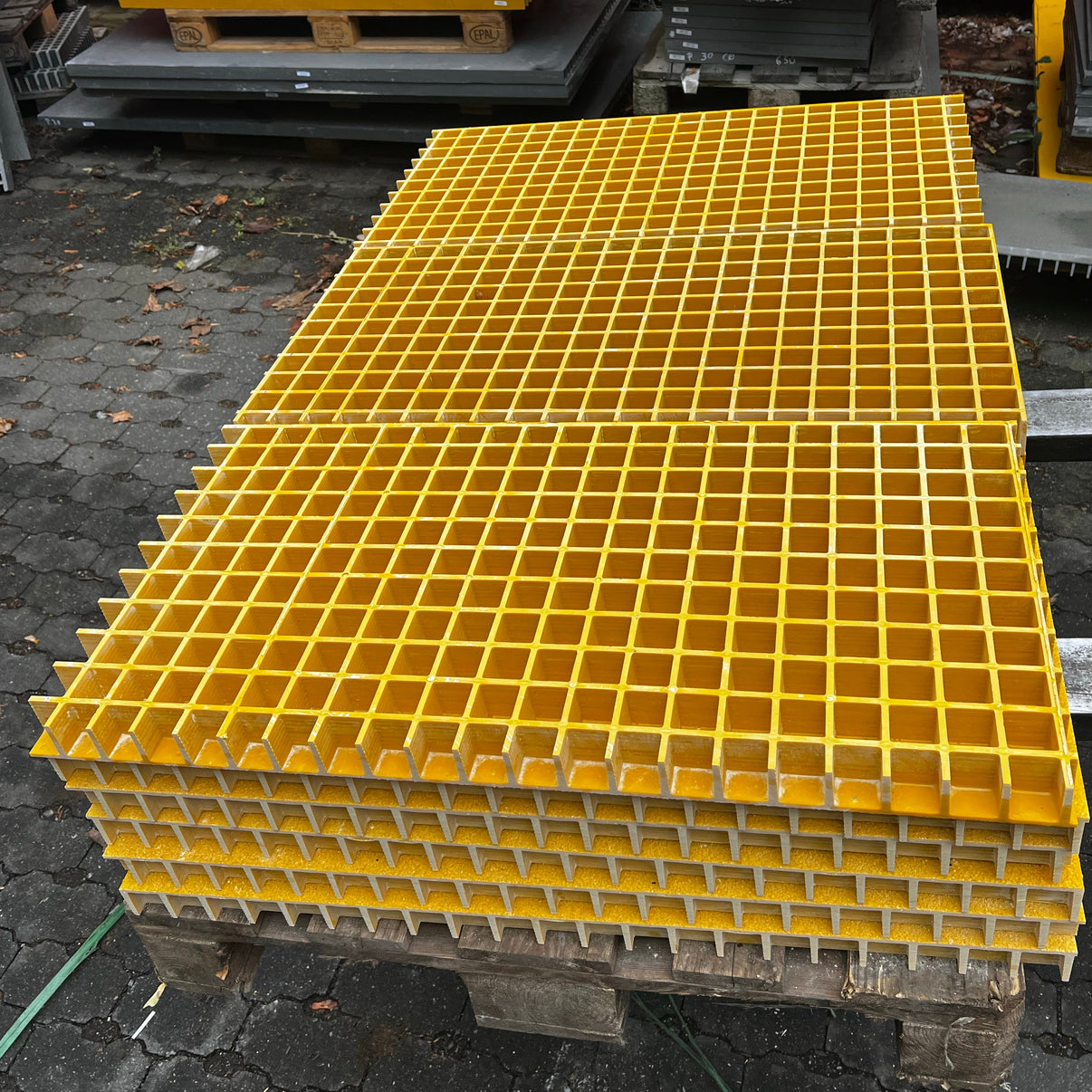 GFK-Gitterrost R1047 – P38 gelb 800×400 mm | Restposten