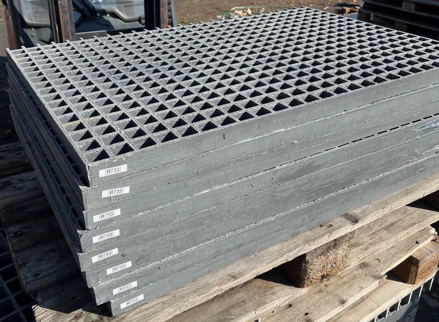 GFK-Gitterrost R733 – ISO38 Grau 1000×680 mm | Restposten