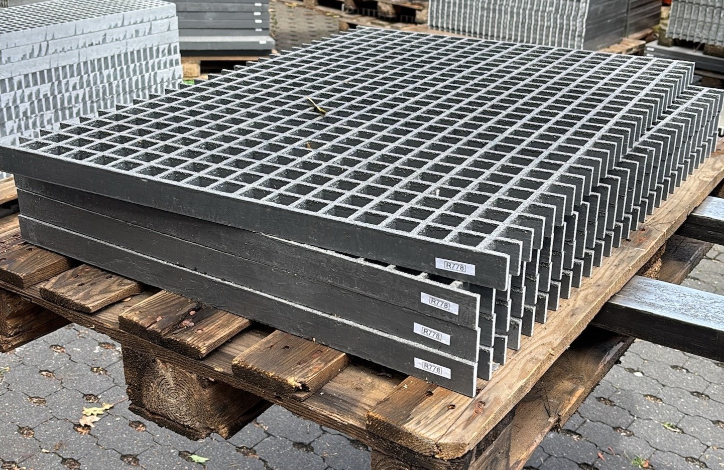 GFK-Gitterrost R778 – ISO38 Grau 1000×710 mm | Restposten