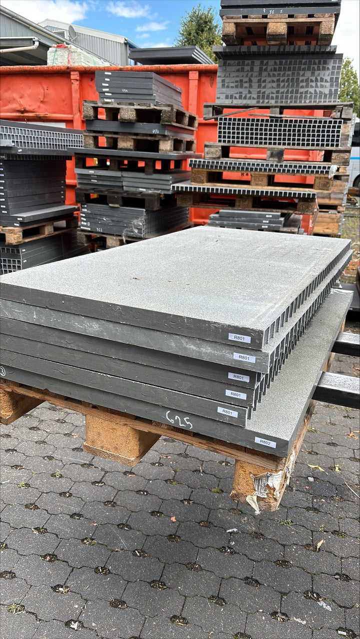 Podłoga bezpieczeństwa GRP R802 - P38 Grey 1220×800 | Pozostały zapas