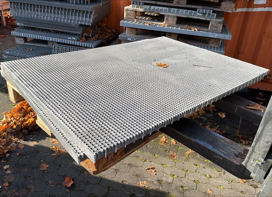 GFK-Gitterrost R816 – ISO 30 Grau 1220×850 mm | Restposten