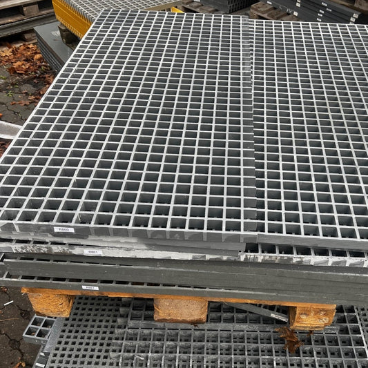 GFK-Gitterrost R861 – ISO 30 Grau 1375×600 mm | Restposten