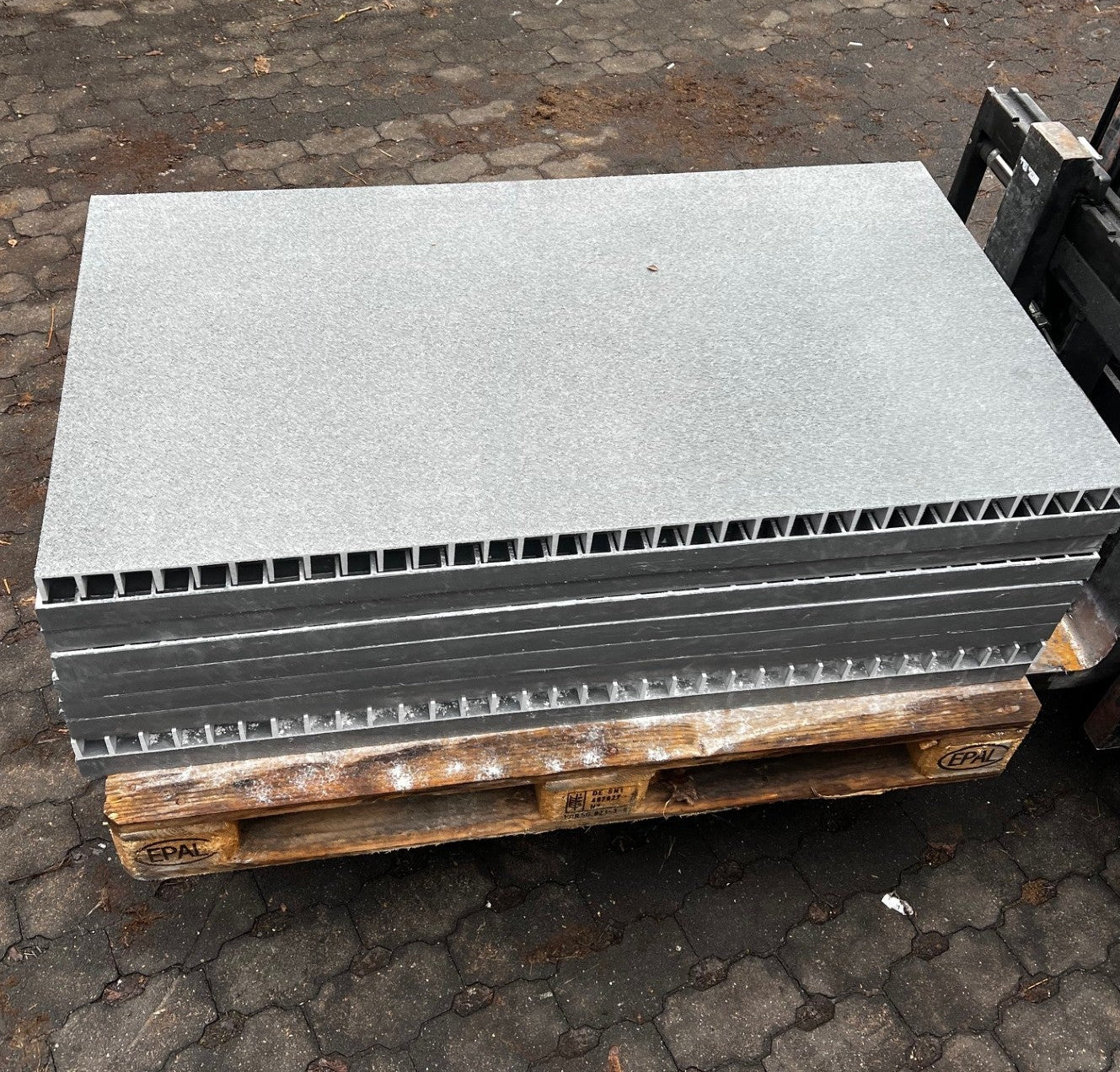 GFK-Sicherheitsboden R902 – P38 Grau 1220×680 | Restposten