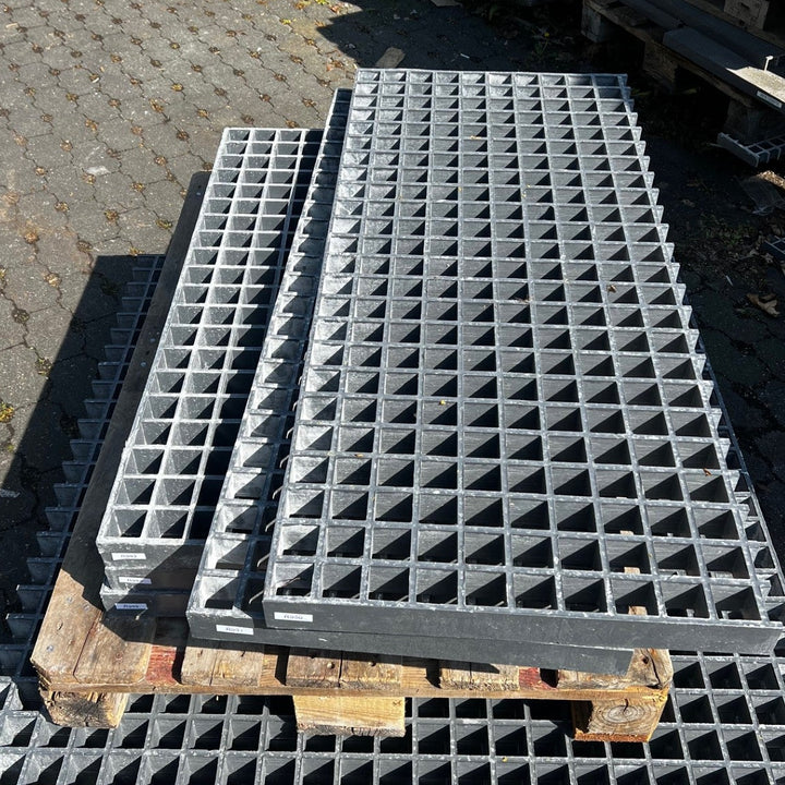 Krata GRP R950 - ISO 50 szara 1220×520 mm | Pozostały zapas