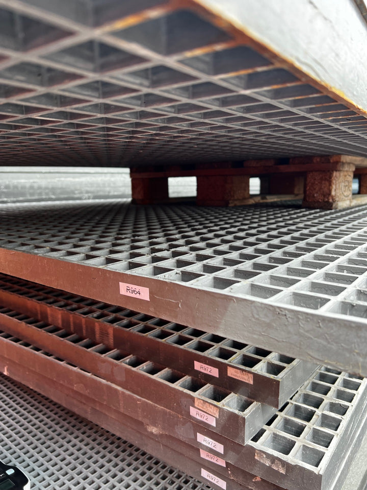 Rejilla en PRFV R964 - 38 mm gris 3000 × 1500 mm | Existencias restantes