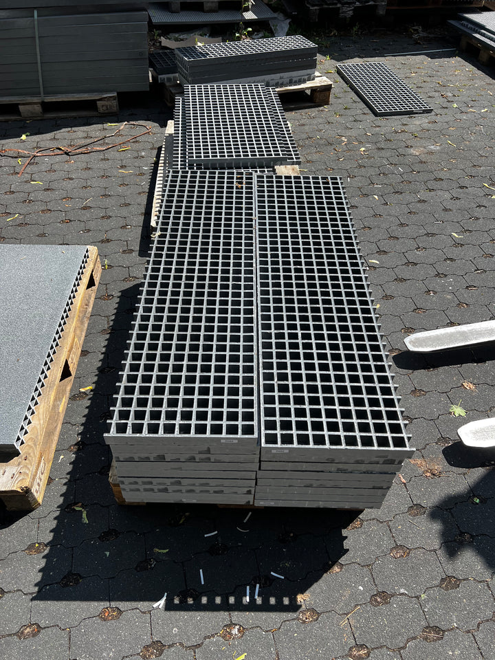 Rejilla de PRFV R984 - 38 mm gris 1300 × 365 mm | Existencias restantes