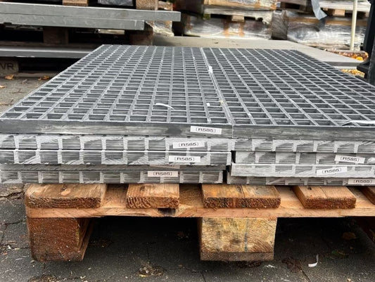 GFK-Gitterrost R586 – ISO 25 grau 730×630 mm | Restposten