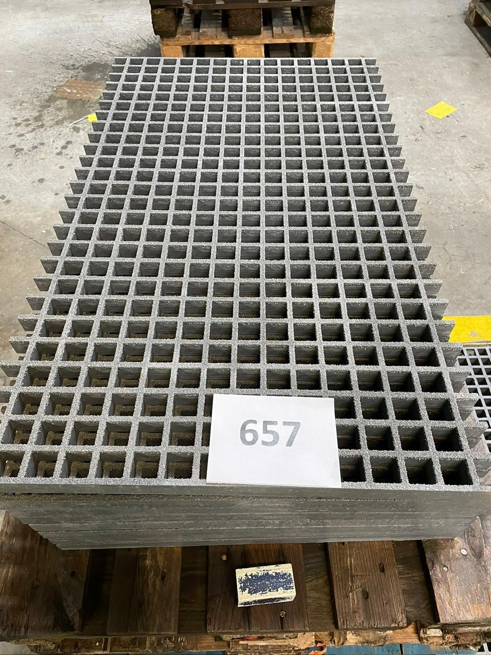GFK Gitterrost ISO 30 besandet, grau, ca. 5,40m²
